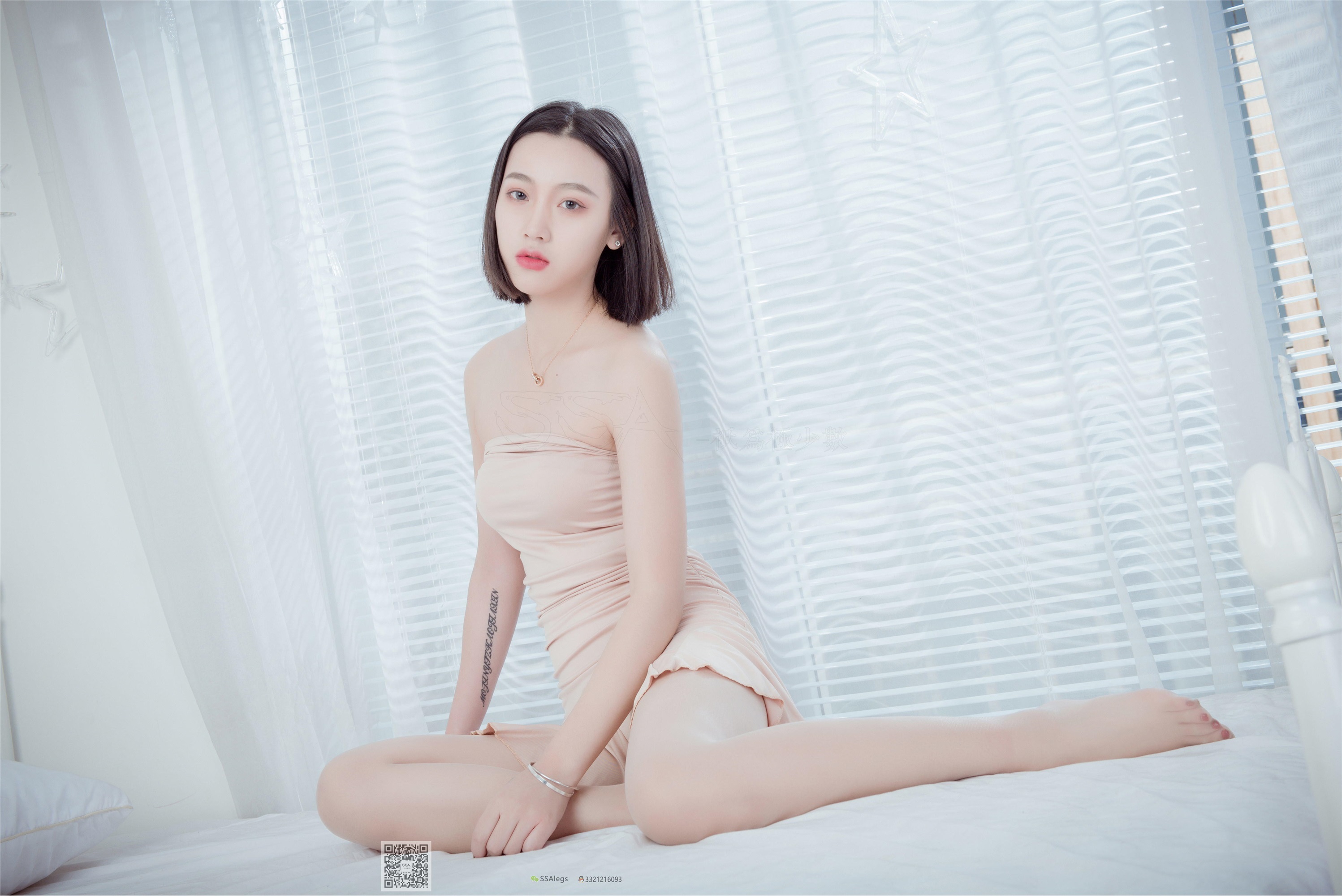 SSA丝社 NO.038 大大的开档肉色丝袜